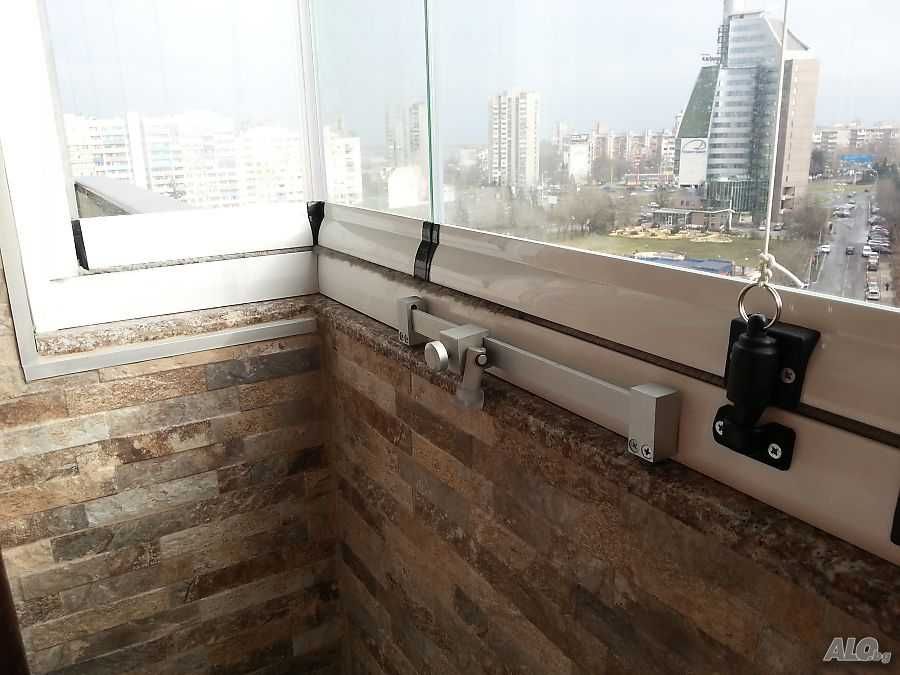 Безпрофилна система остъкляване на тераси