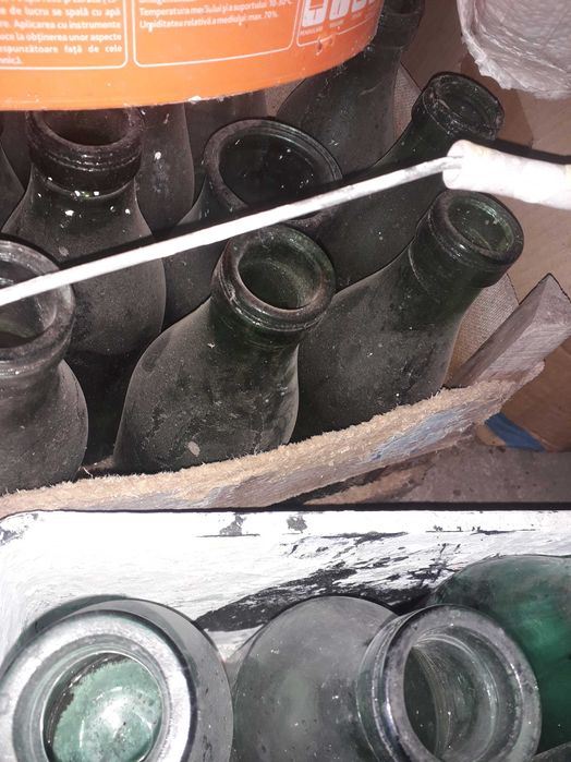 Sticle lapte ceaușiste