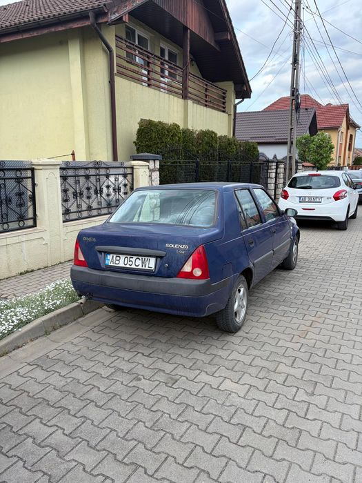 Vând Dacia Solenza Confort 1,4 MPI benzina 135000 km reali