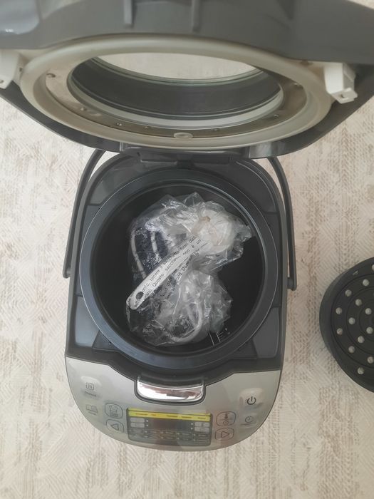 Мультиварка продается