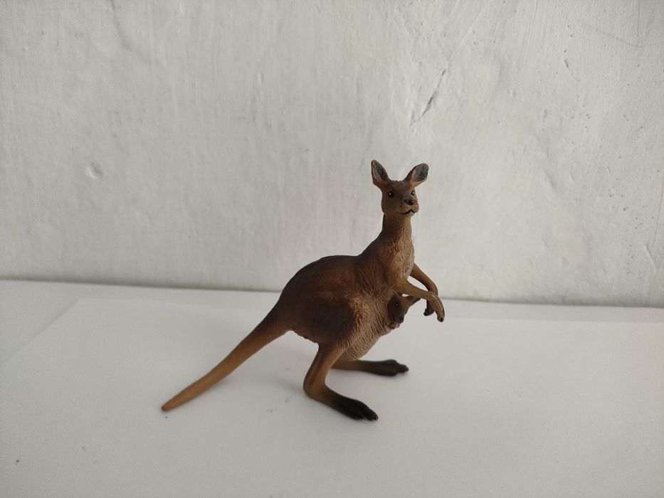 продам игрушки из Виты животные