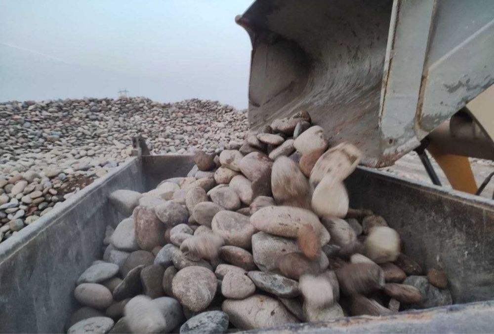 Тош для засыпка для бетон булыжник