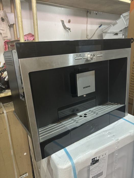 Espressor automat incorporabil Siemens sau De jong