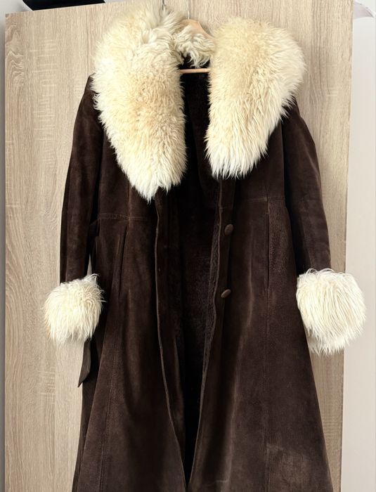Haină de Blană Vintage lucrată manual cu piele naturală