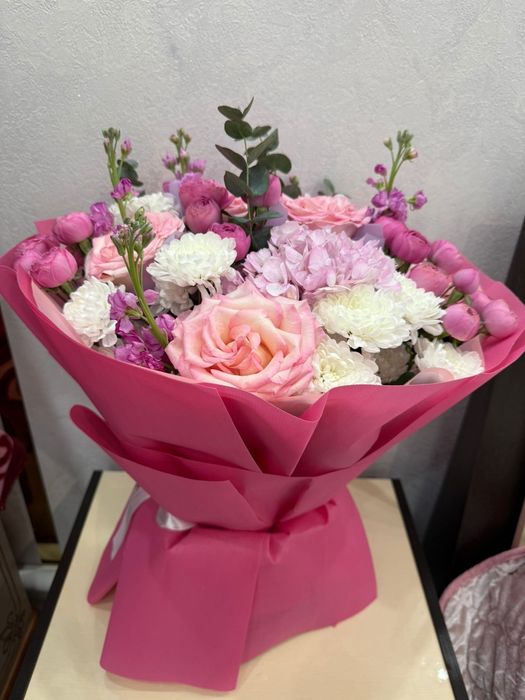 цветы свежие. обьемный