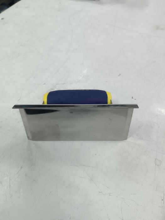 Bejetsklik bir qiz yomon