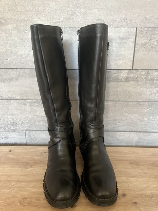 Ботуши от естествена кожа