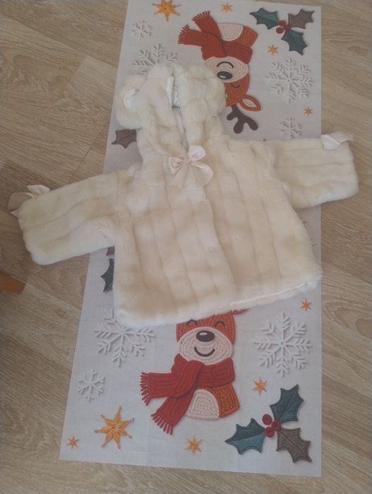 Палто за бебе 6-12м.