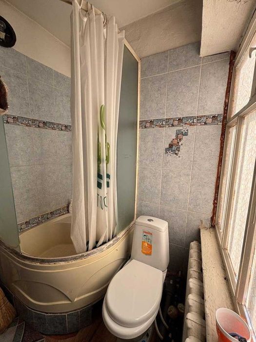 продам1 ком в малосемейном доме