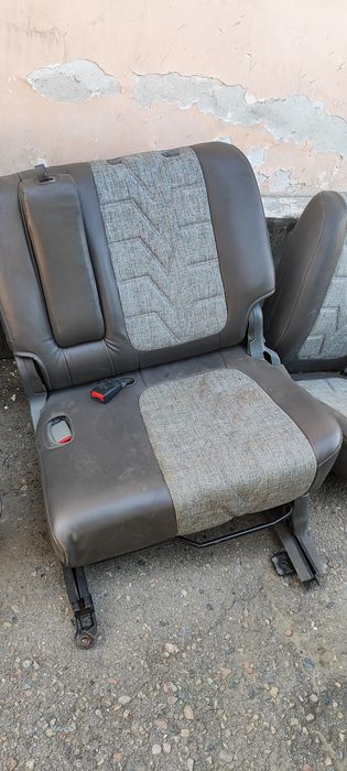 Продам сиденья на Suzuki