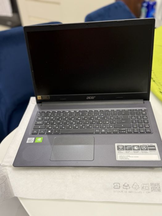 Лап топ Acer aspire 3