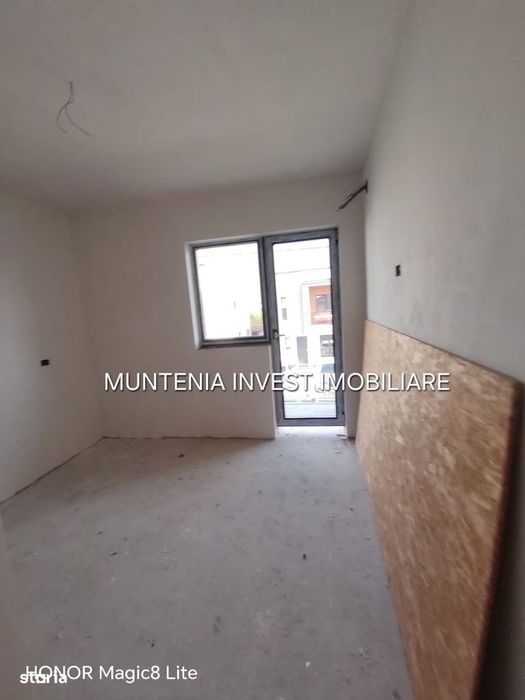 Casă de vânzare P+1, teren 308 mp ,zona Smeura
