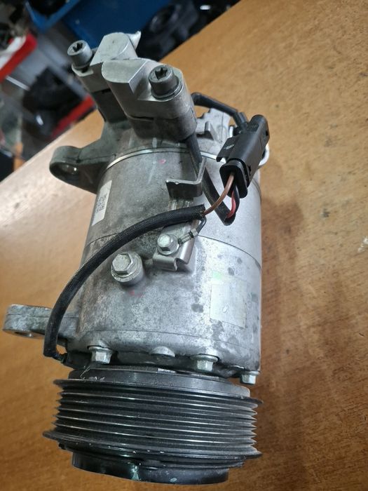 Compresor aer condiționat Mini Cooper F55 F56 1.2 Benzina  2015>