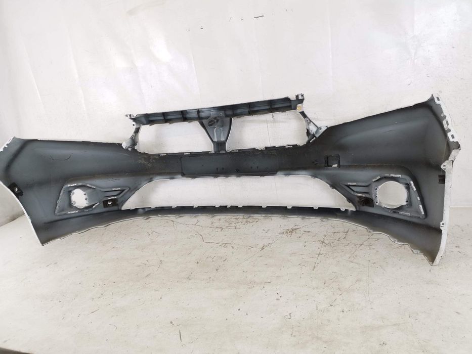 Предна броня Дачия Логан 3 [ - ] Оригинална, в добро състояние Dacia L