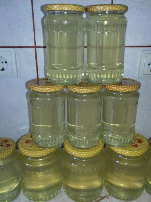 Miere de salcam, albastrele, floarea-soarelui, mana