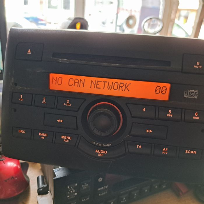 Оригинално радио Fiat.Punto.Croma. Fiorino.Qubo.Pan