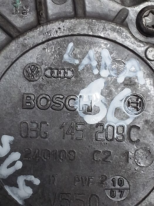 pompa vacuum volkswagen touran facelift (2006-2010) 2.0 motorina 2008