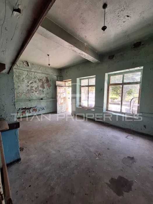 Продава се Магазин в Пловдив, Тракия - 240 кв.м за 625 €/кв.м - Снимка #8