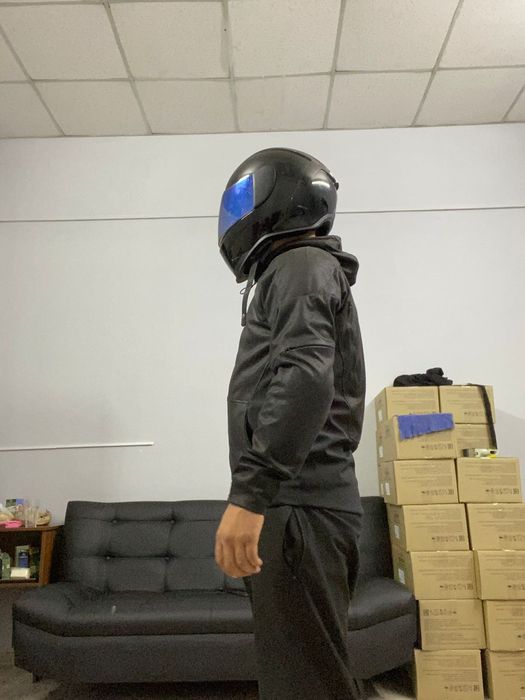 Шлем и куртка профессиональный