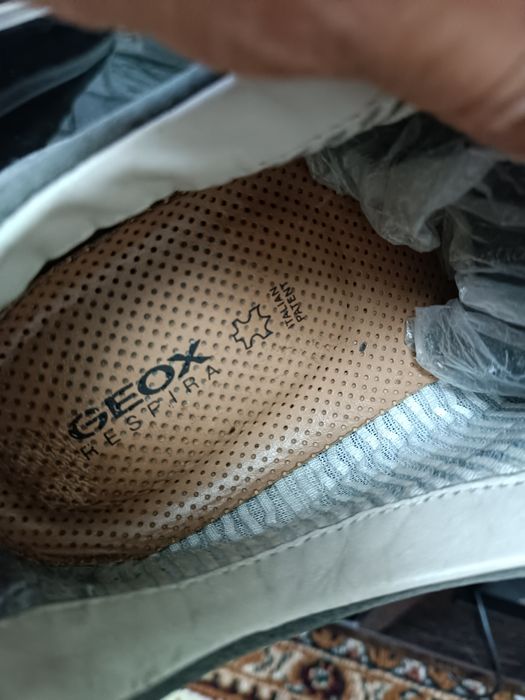 Оригинальные кроссы Geox