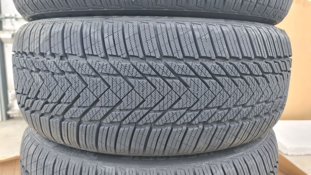 Lanvigator Wintergrip HP  195 50 R16