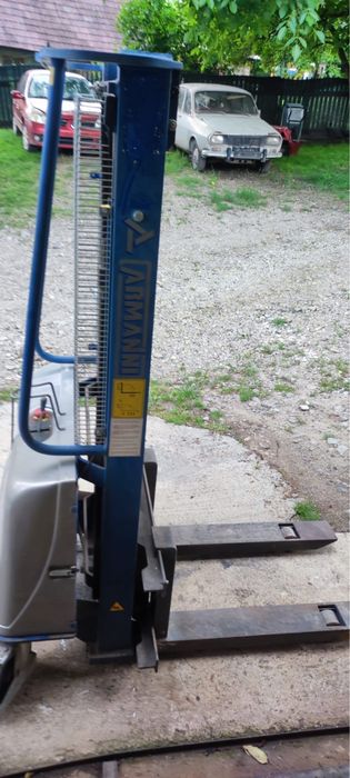 Stivuitor electric 500 kg