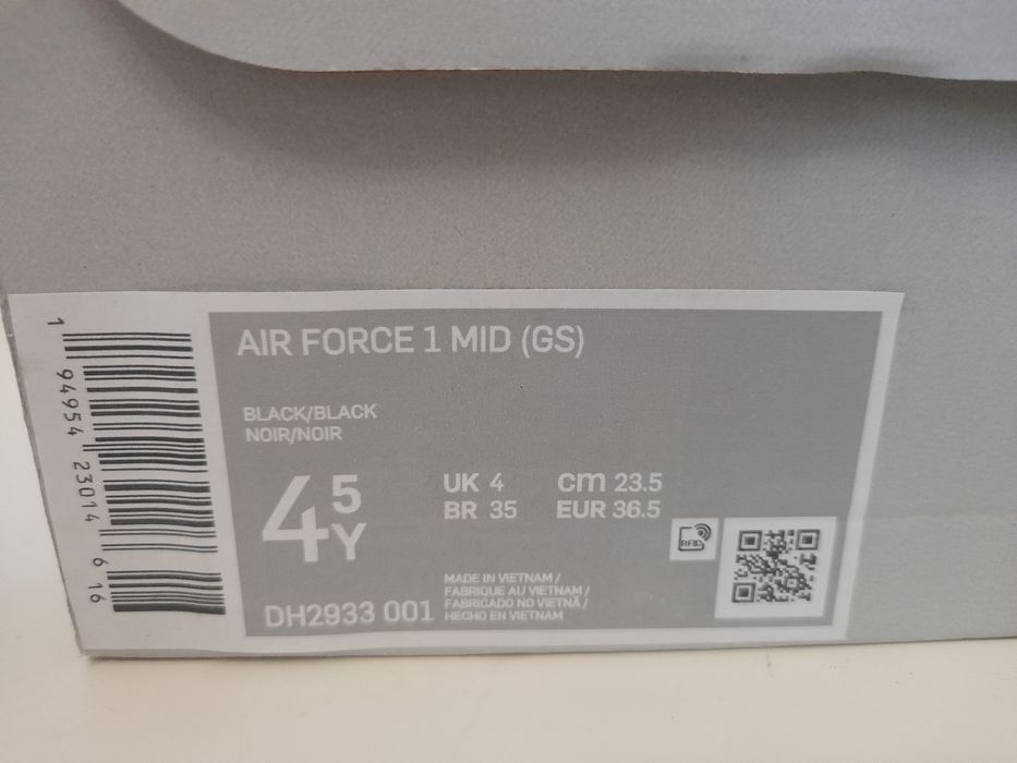 Pereche de papuci af1