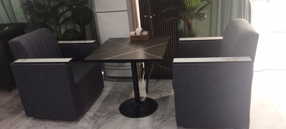 Divan va kreslolar sotiladi