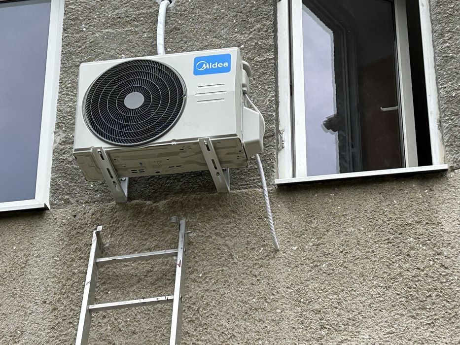 Montaj aer conditionat