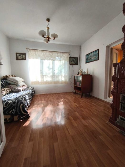 casa de vanzare Amara