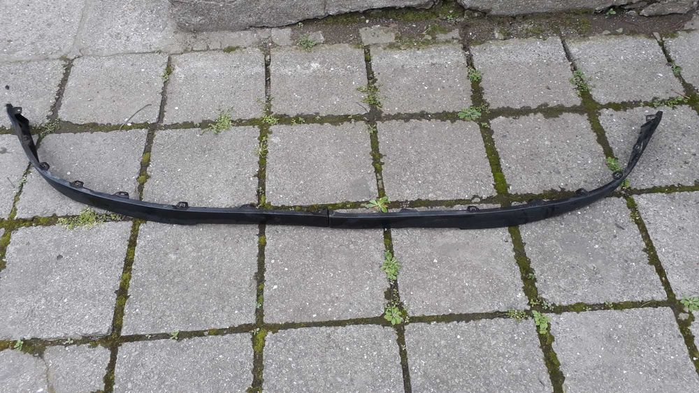 Части от Тоиота Корола и БМВ Е90 Кора казанче