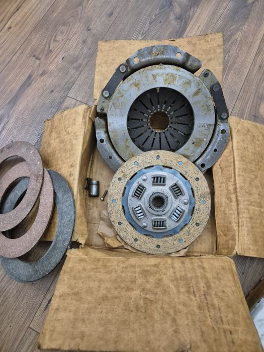 Piese noi Lada 1200 / Lada Niva - ambreiaj, axa came, pompa apa