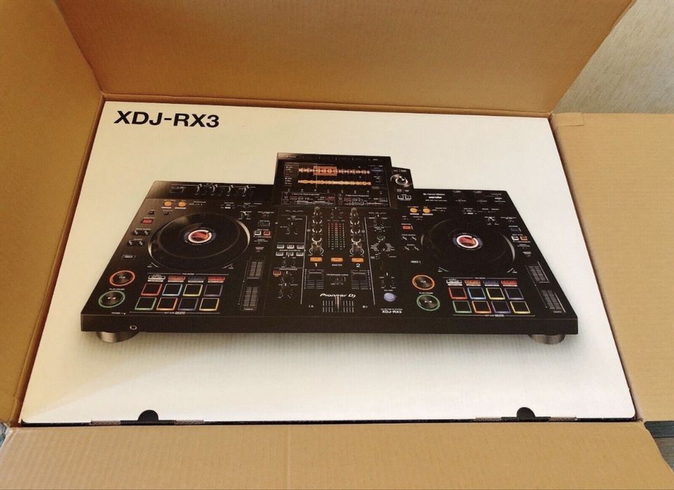DJ-контроллер Pioneer XDJ-RX3