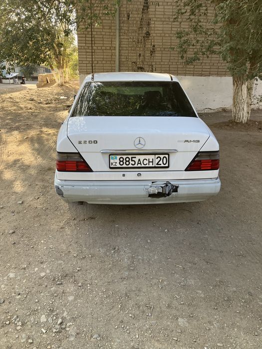 Продам мерседес w124