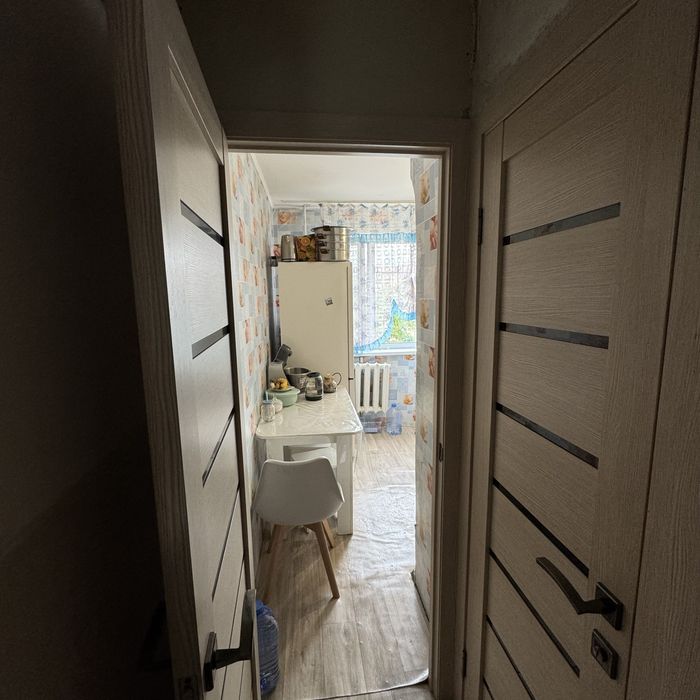 Продам 2 комнатную квартиру