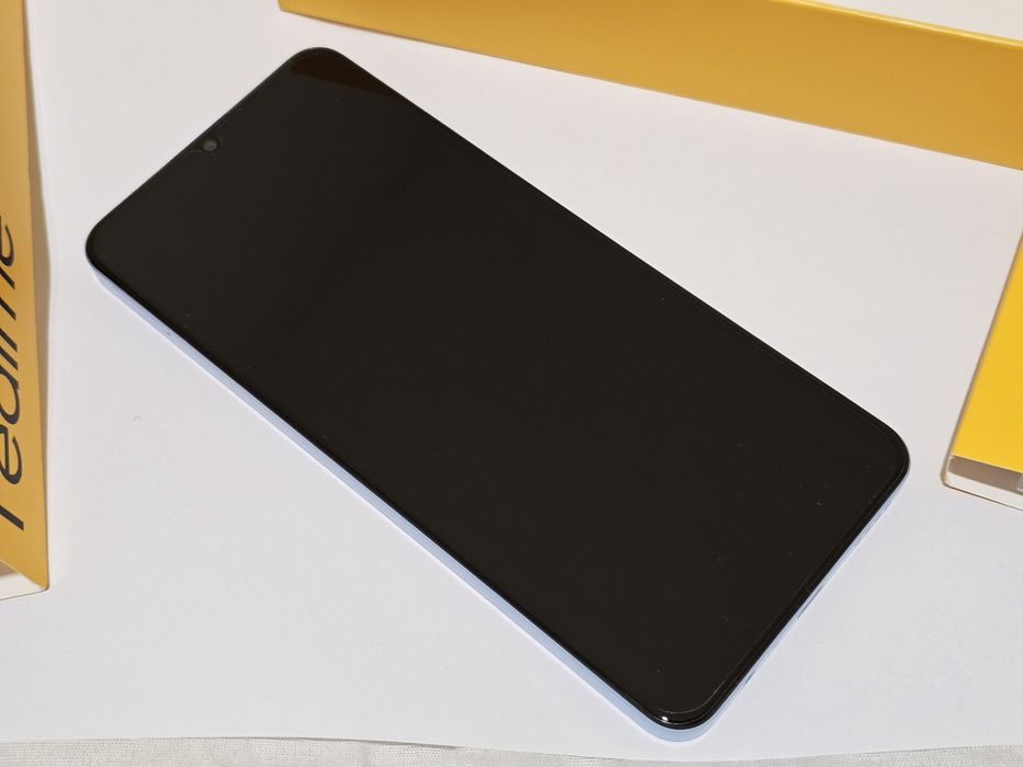 Продавам Realme Note 50