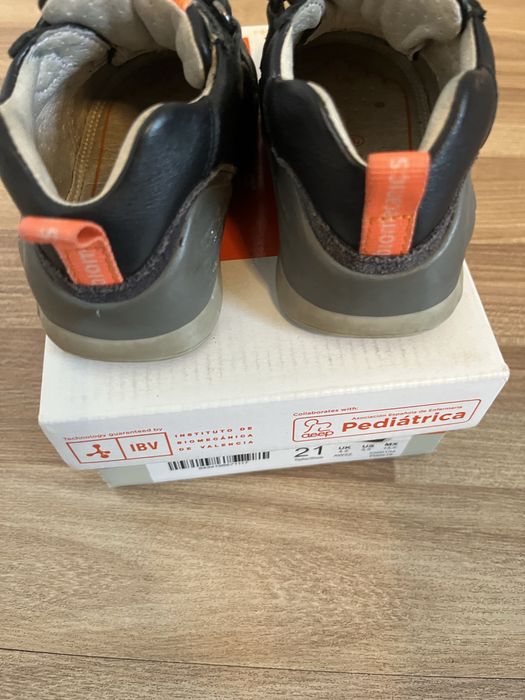 Pantofi piele Biomecanics ,marimea 21