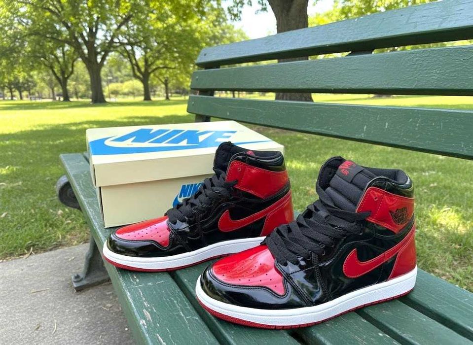 Adidasi Nike Jordan 1 High Patent Bred - Adidasi Unise Premium