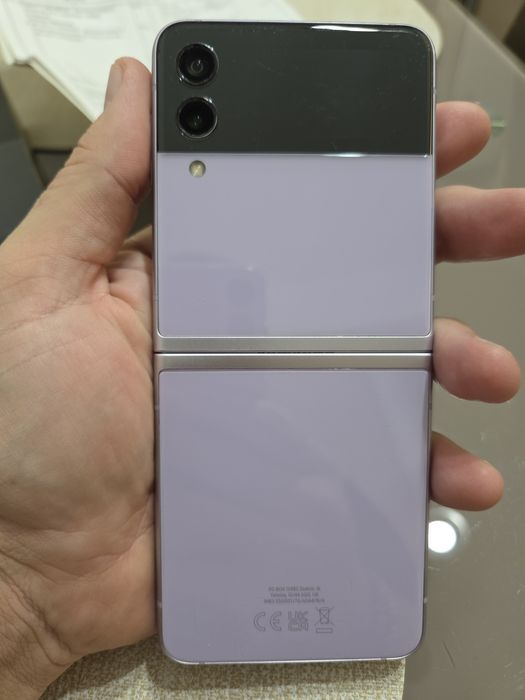 Vand Samsung Galaxy Z Flip Z3 full box