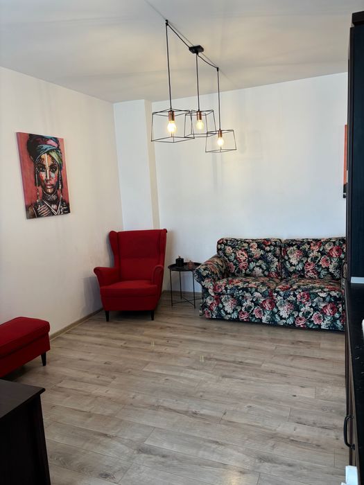 De închiriat apartament