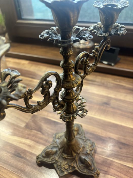 бронзов старинен свещник -3