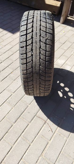 Продам зимние шины