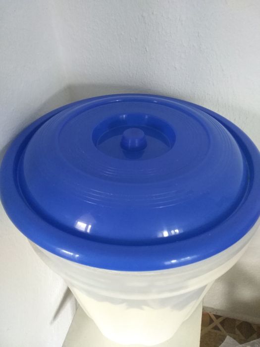 Пластмасса бачок(50л).