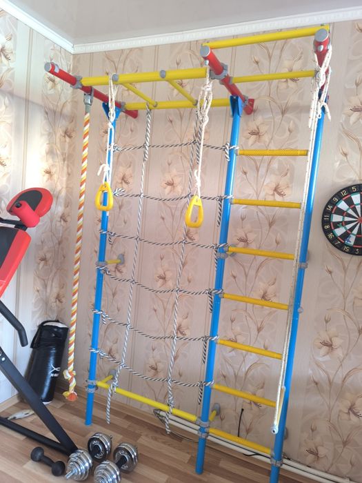 Продам шведскую стенку