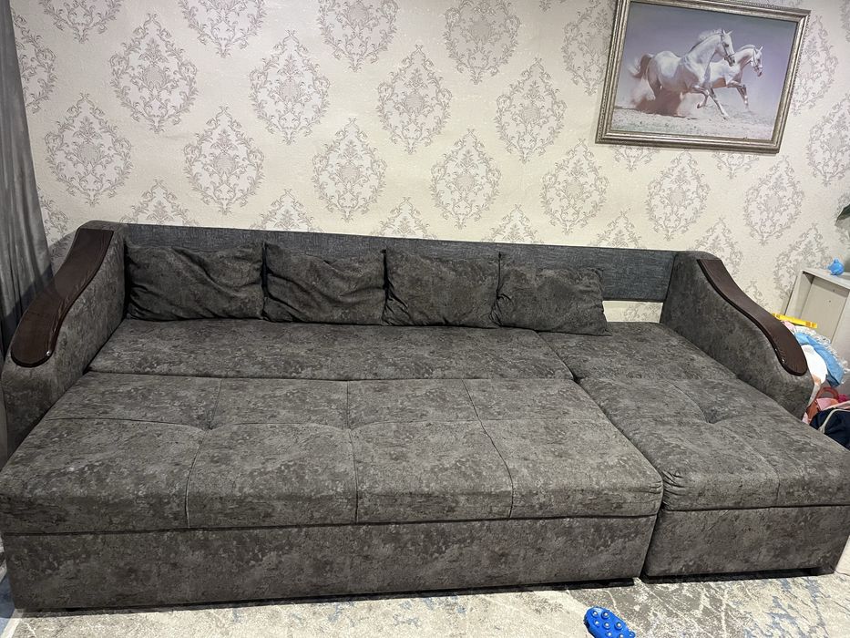 Продам диван бу, 2,80 размер