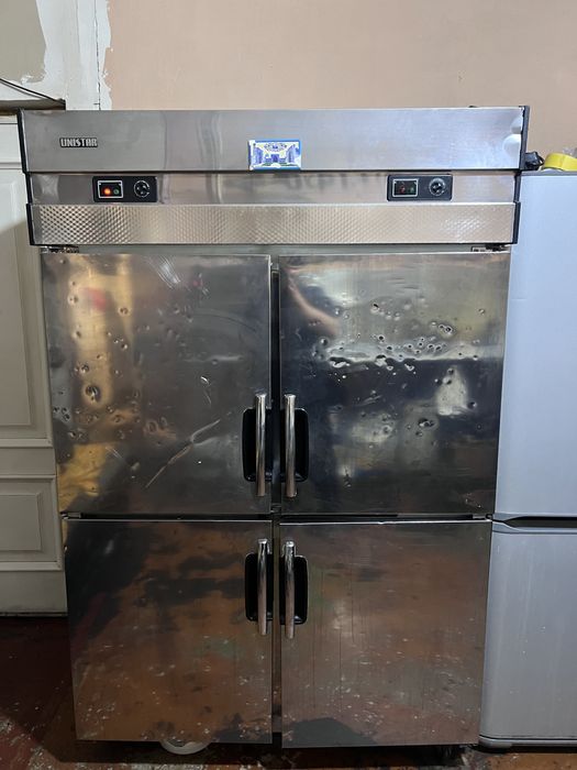 Холодильник в отличном сосотаянии