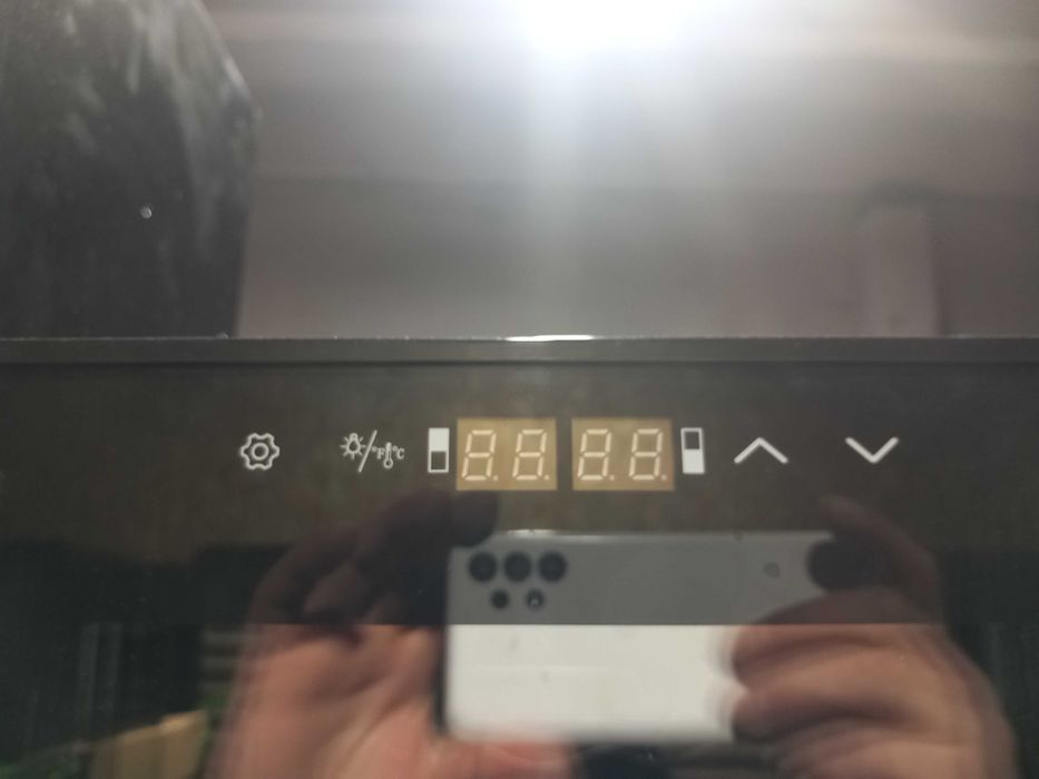 SUPER OFERTA Racitor de vinuri-50%