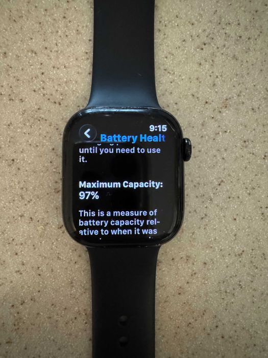 Продавам Apple Watch series 10(GPS}