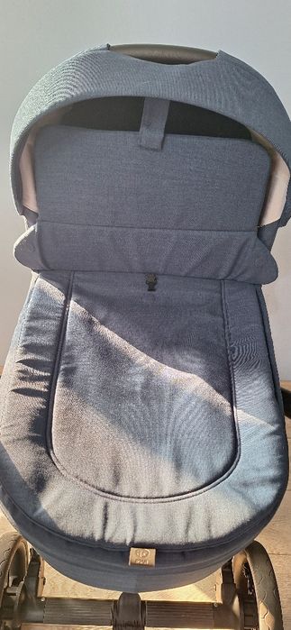 Бебешка количка BLOOM ROAN