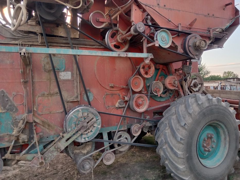 Комбайн Енисей продам